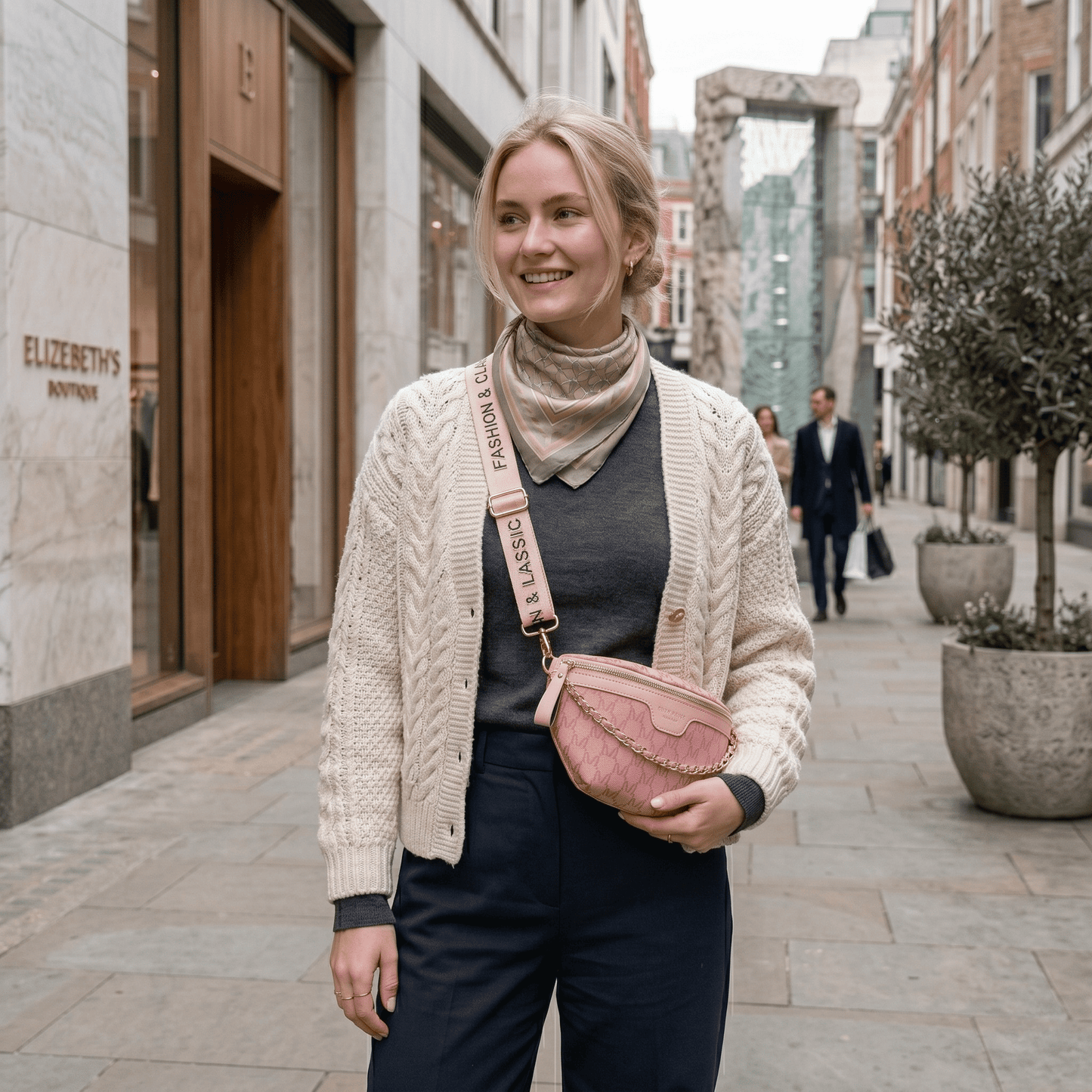 Midjeväska Med Elegant Design